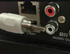 3.5mm接頭直接插入蓮花頭音頻接口